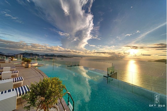 The Empyrean Nha Trang Hotel 